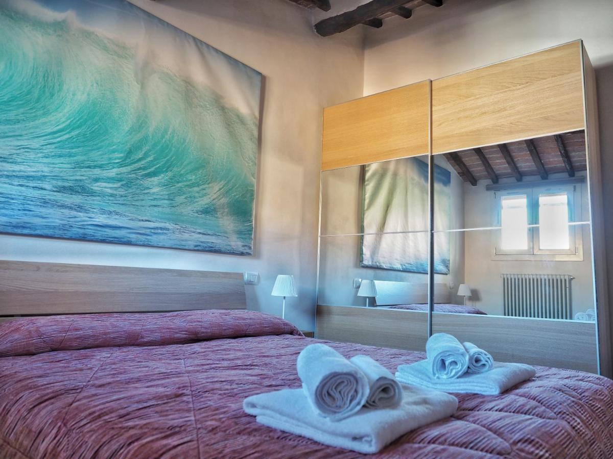 Vallerozzi House By Francigenaapartments Siena Exterior photo